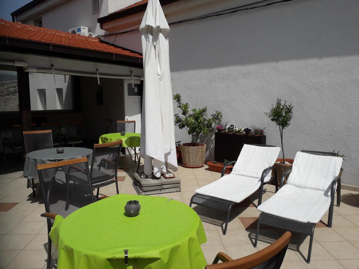 Guest House Klaudija Trogir Exterior photo