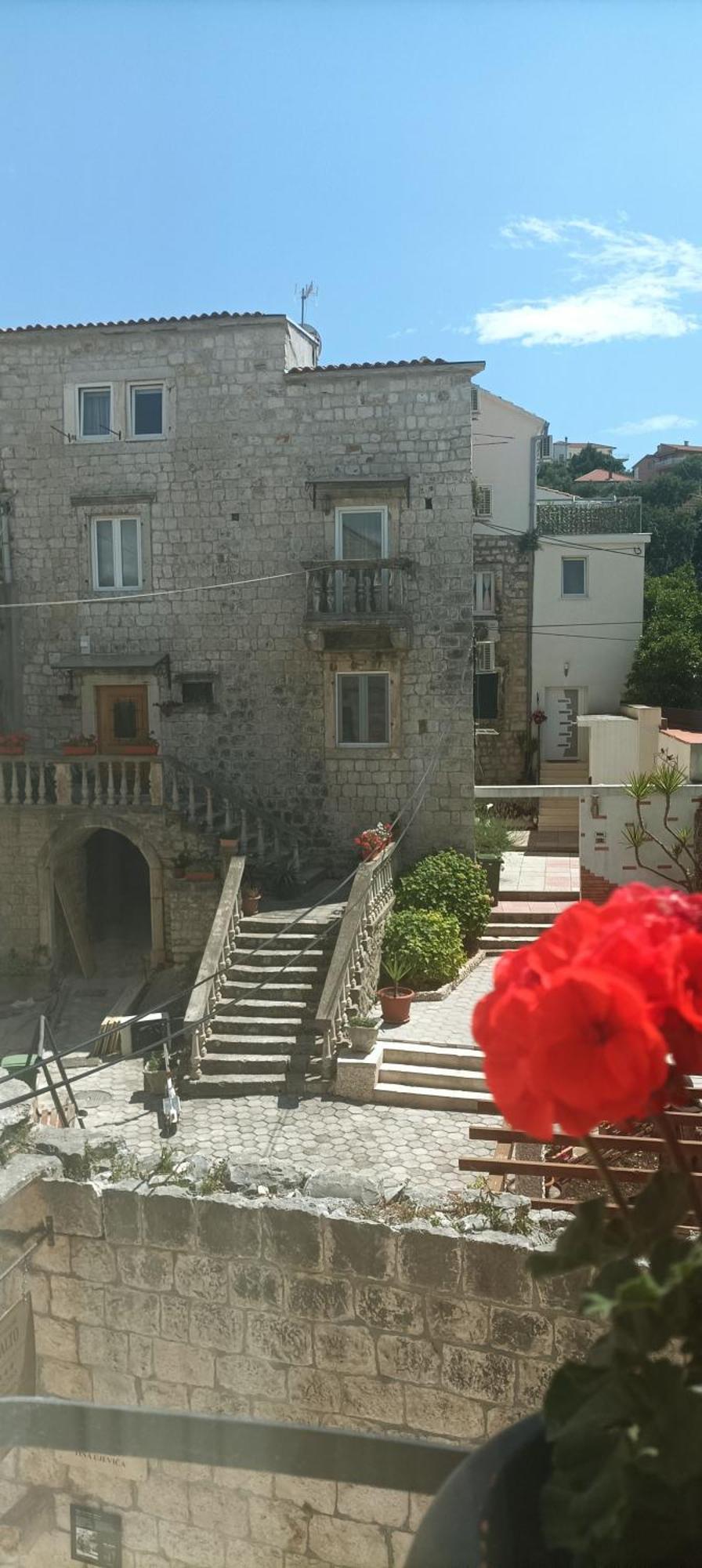 Guest House Klaudija Trogir Exterior photo